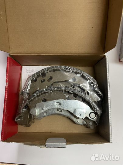 Тормозные колодки барабанные