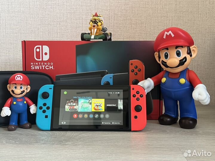 Nintendo Switch V2 прошитый с чехлом + 23 Игры