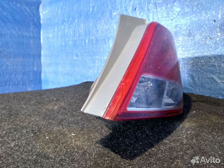 Фонарь правый Solaris