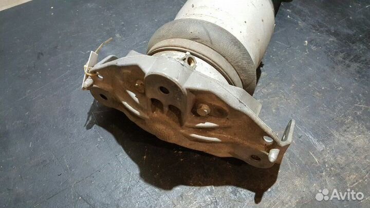 Пневмостойка передняя правая Porsche Cayenne 957