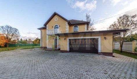 Дом 343 м² на участке 23,5 сот.