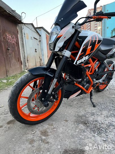 KTM duke 390