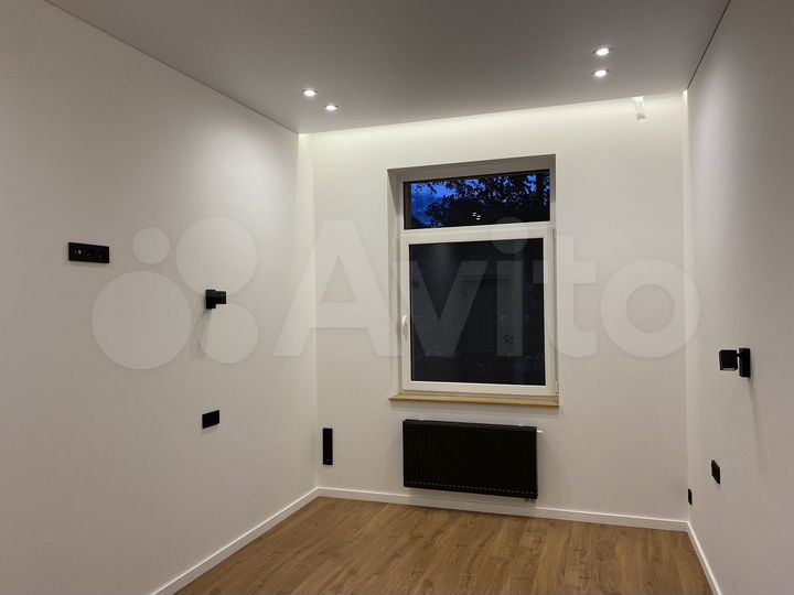 2-к. квартира, 52 м², 2/2 эт.