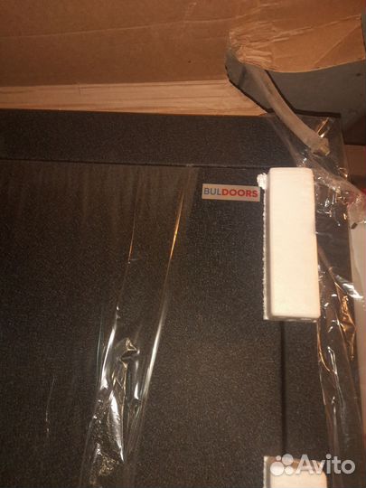 Продам дверь 90мм/860/ правая/ чёрный шелк