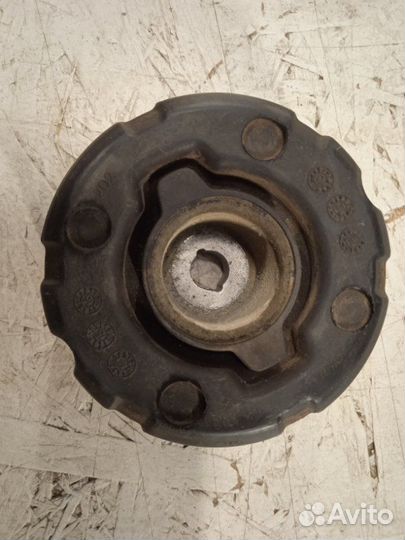 Опора двигателя Renault Kaptur