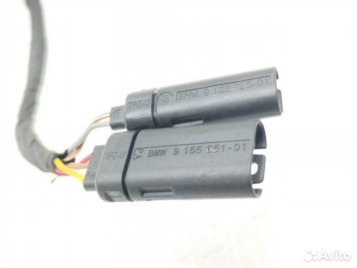 Проводка двери задняя правая Bmw 5-Series F10 2011