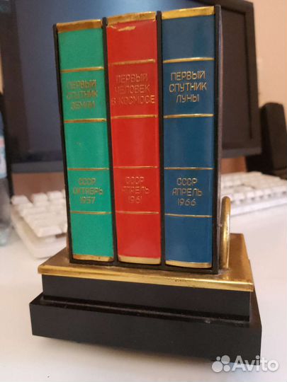 Музыкальная сигаретница космос СССР