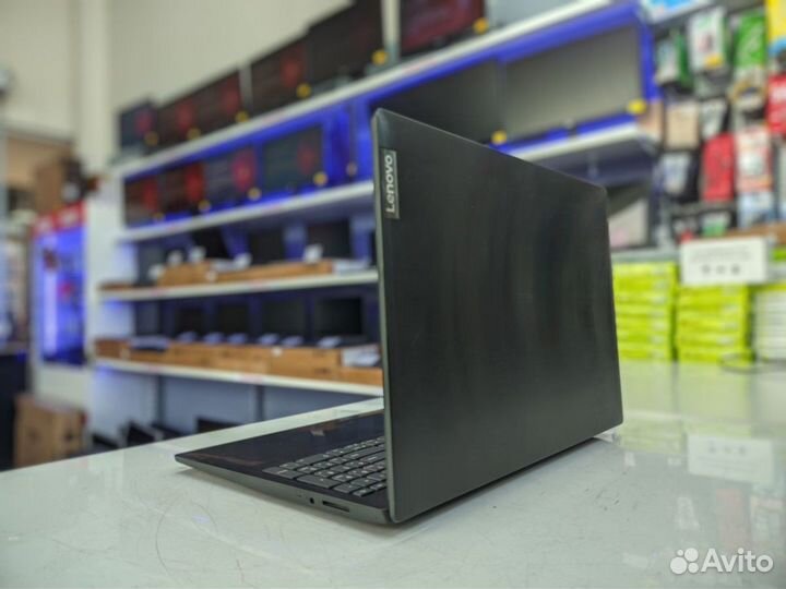Ноутбук Lenovo AMD A6 4 гб