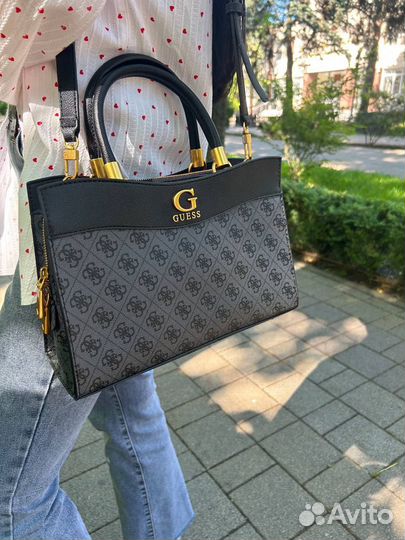 Сумка guess