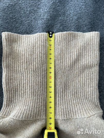 Свитер uniqlo шерсть