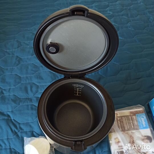 Мультиварка midea MPC - 6033