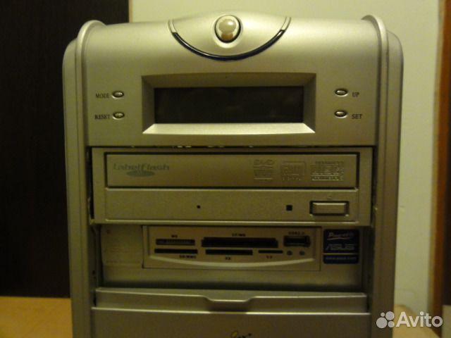 Современный корпус с LCD экраном для Пк