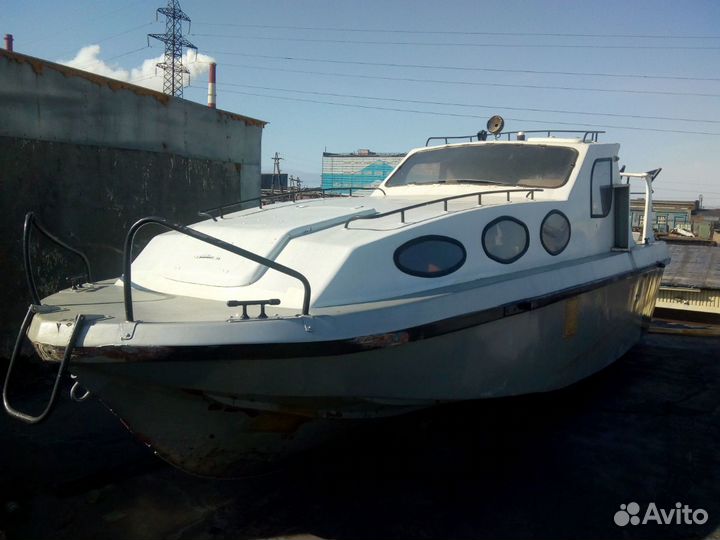 Катер 7.5м