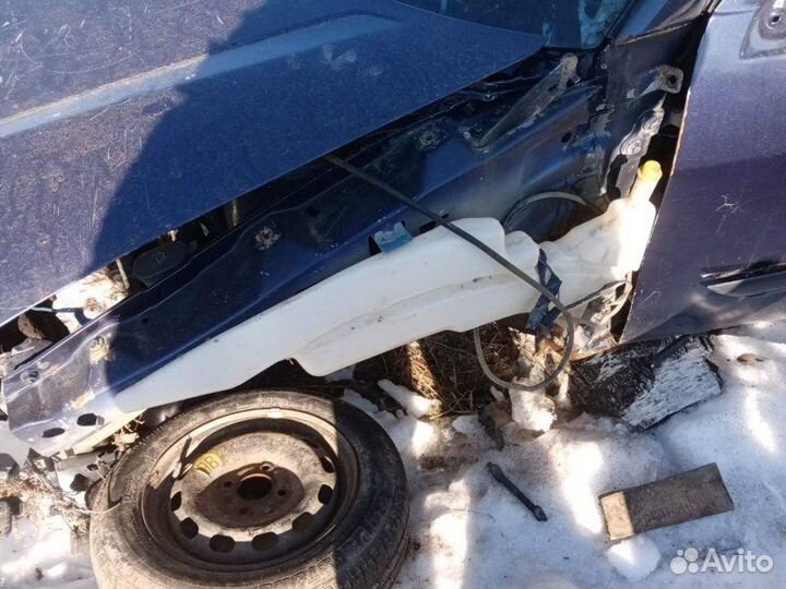 Бачок омывателя Ford Focus 2001