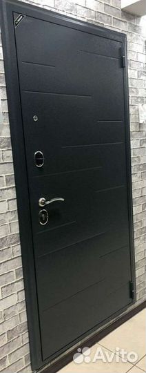 Дверь входная Нова
