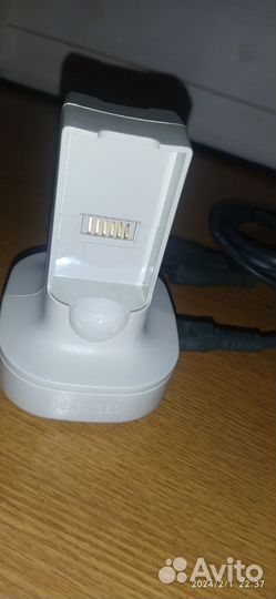 Зарядное устройство для АКБ XBox 360
