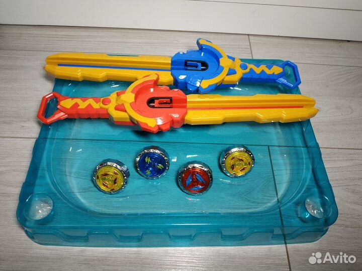 Инфинити Надо Арена, 2 Меча, 4 волчка светящихся