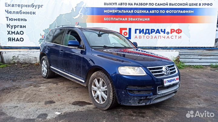 Козырек солнцезащитный правый Volkswagen Touareg 7L6857552BS3W5