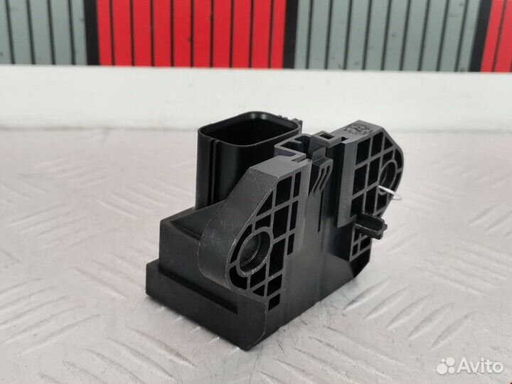 Реле бензонасоса Ford Explorer 5 2014 AU5Z9D370J