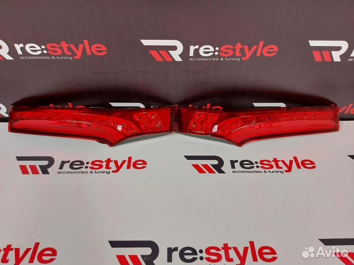 Фонари задние 5-ой двери Honda Fit с 2014 LED