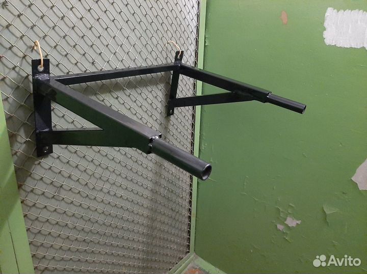 Брусья настенные