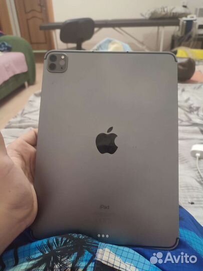 Apple iPad Pro 11 Wi-Fi + Cellular 256GB (2021)