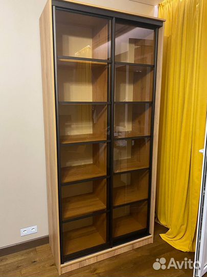 Книжный шкаф купе на заказ