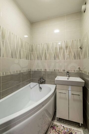 3-к. квартира, 80 м², 4/5 эт.