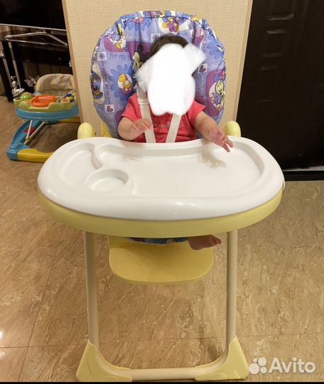 Детский стульчик для кормления