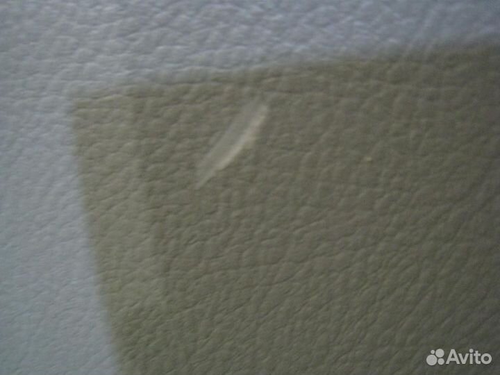 Консоль центральная с подлокотником Hyundai Santa