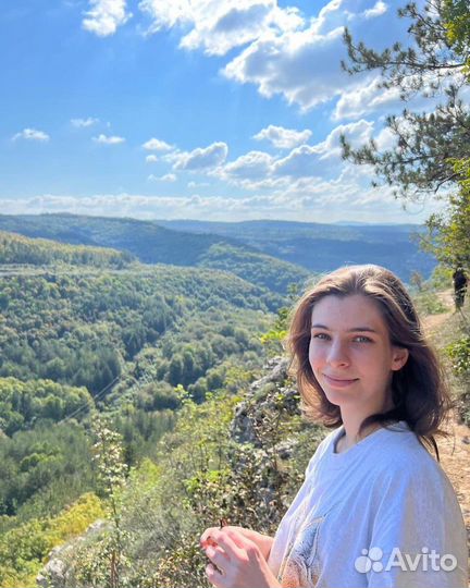 Репетитор по вокалу, сольфеджио и фортепиано