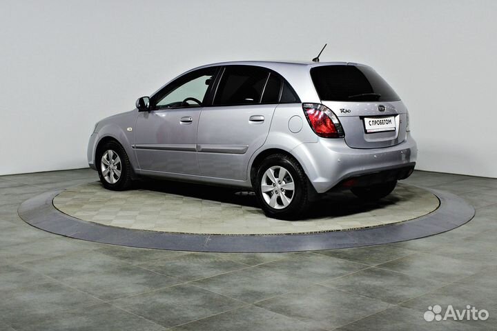 Kia Rio 1.4 AT, 2011, 102 355 км