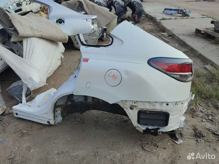 Заднее крыло Lexus Rx3 Rx270 Rx350
