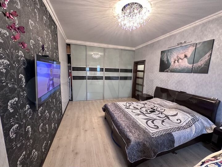 2-к. квартира, 58 м², 5/9 эт.