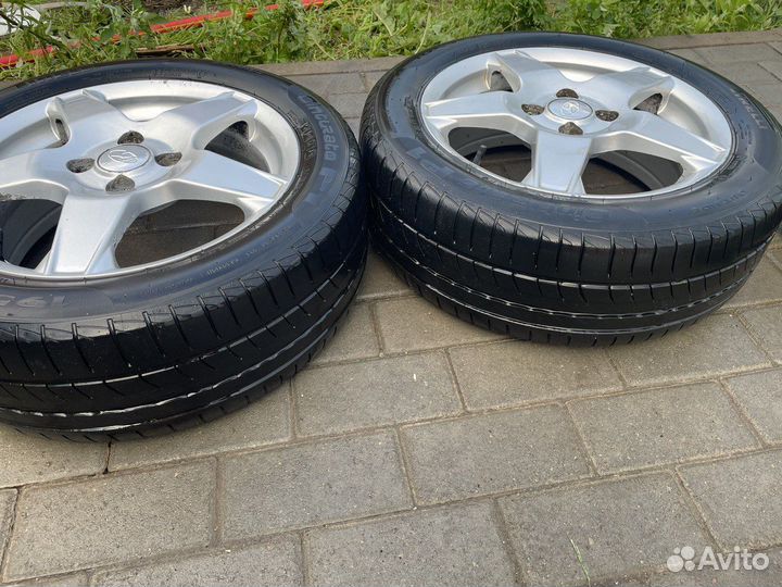 Комплект колес на солярис Pirelli Cinturaro P1