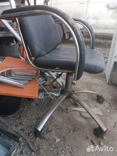 Офисный стул (компьютерный)