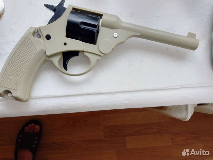 Игрушечный пистолет СССР