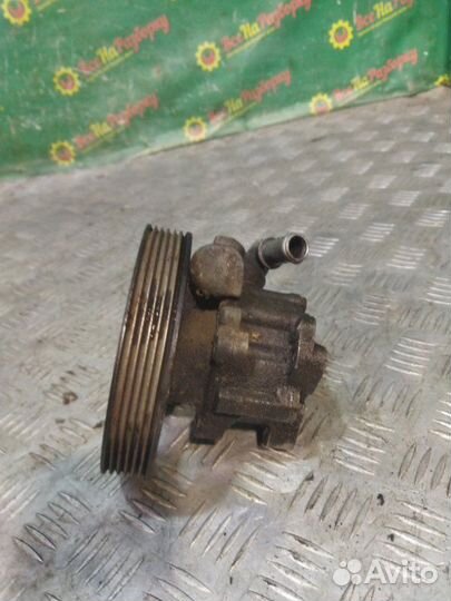 Насос гидроусилителя руля Peugeot 406 седан 1.8