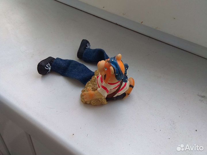 Сувенир тигр-пират