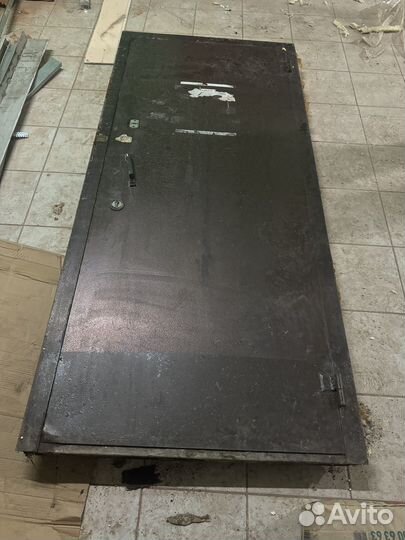 Дверь входная стальная