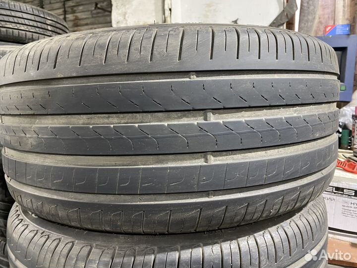 Pirelli Cinturato P7 275/35 R19