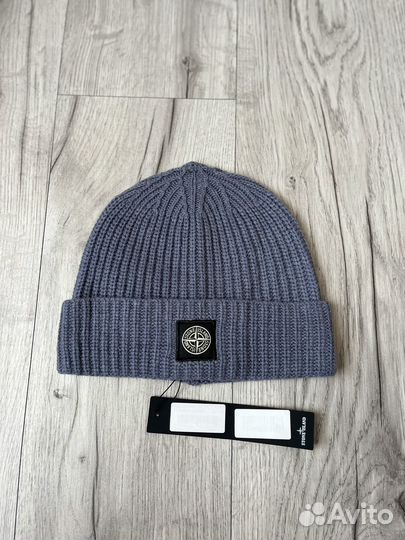 Шапка из шерсти Stone Island