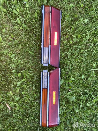 Задние фонари toyota mark 2 70