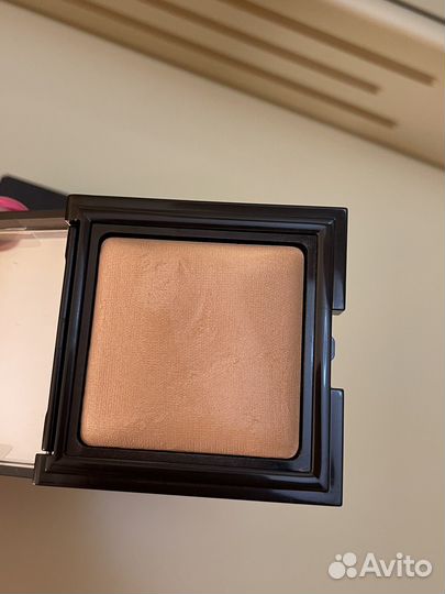 Laura mercier candleglow 2 пудра