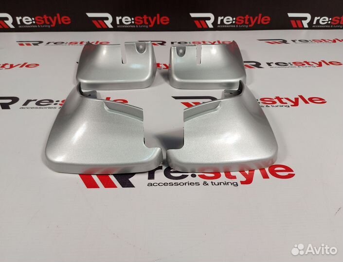 Брызговики Toyota Probox / Succeed Серебро