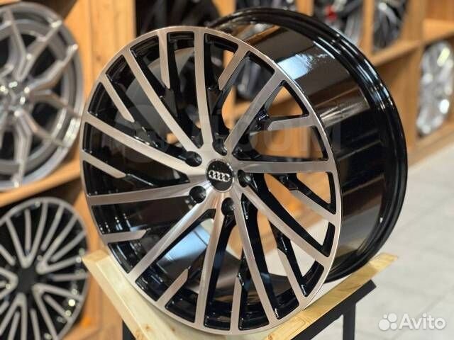 Диск литой Replica audi 5x112