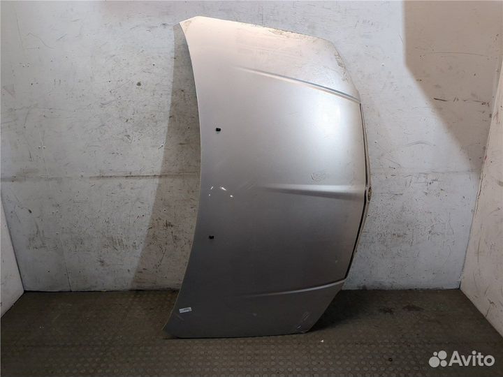 Капот Chrysler Voyager, 2011