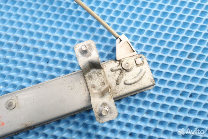 Стеклоподъемник задний левый Hyundai Solaris 1