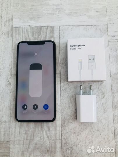 iPhone Xs Max, 64 ГБ