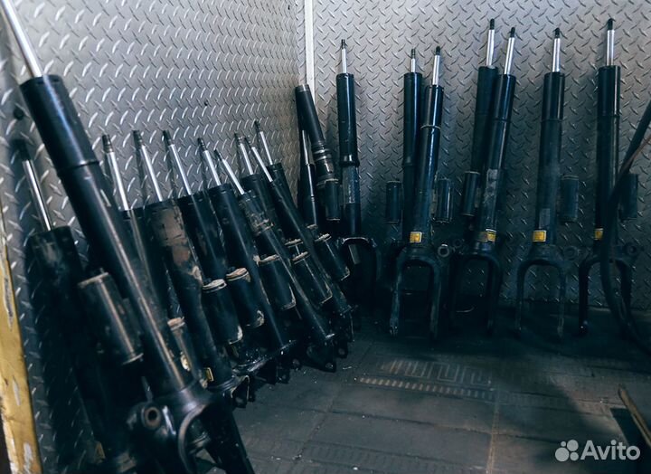 Hyundai Tucson/Kia Sportage 04-10 Стойка задняя